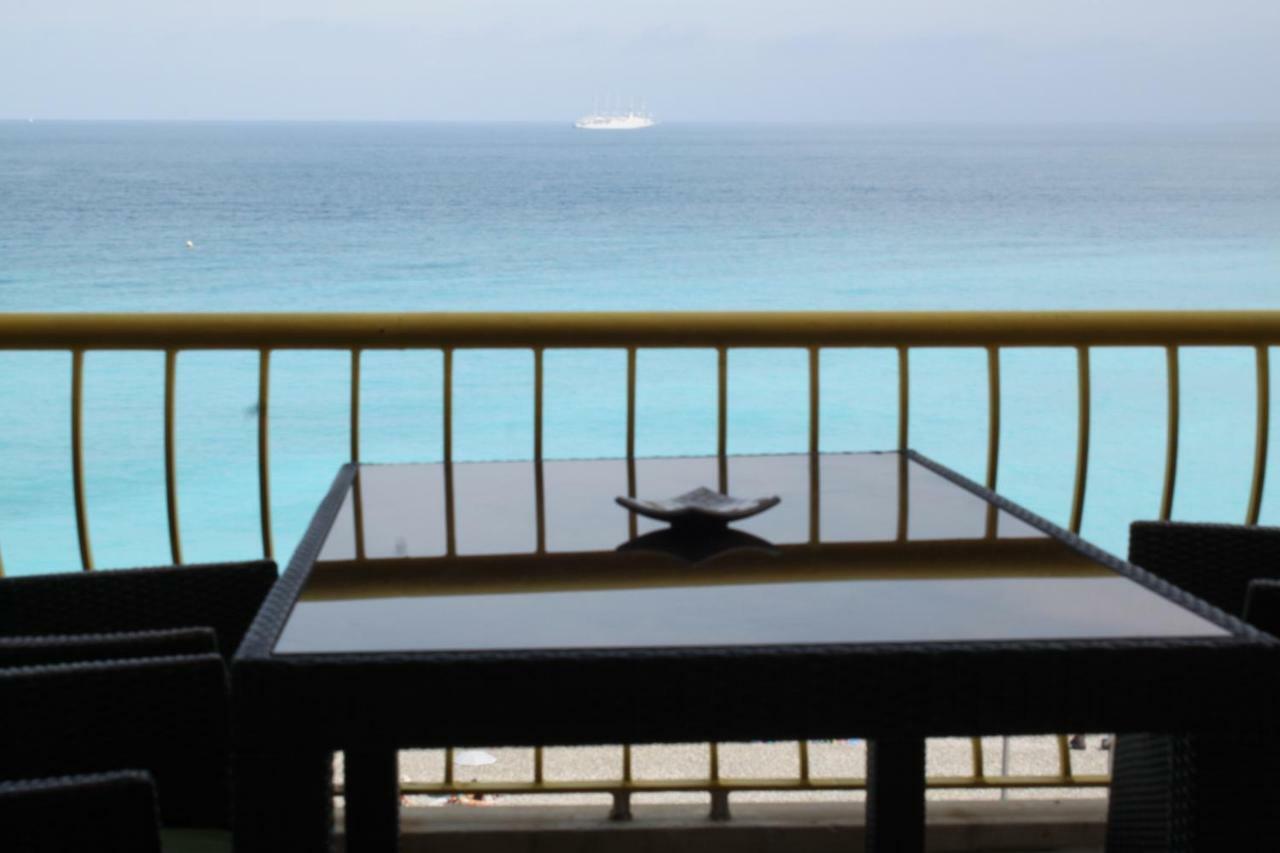 Beachfront Apartment Promenade Des Anglais 尼斯 外观 照片
