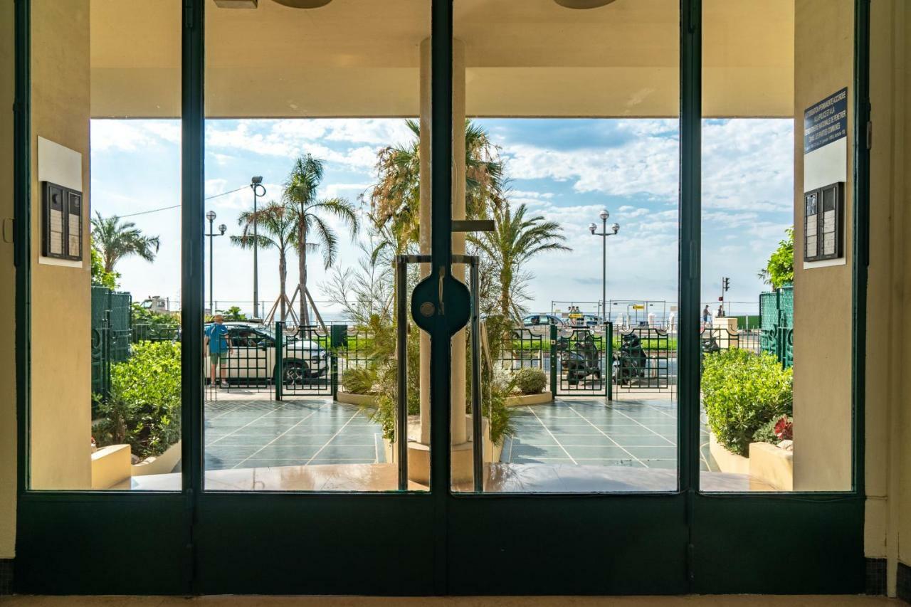 Beachfront Apartment Promenade Des Anglais 尼斯 外观 照片